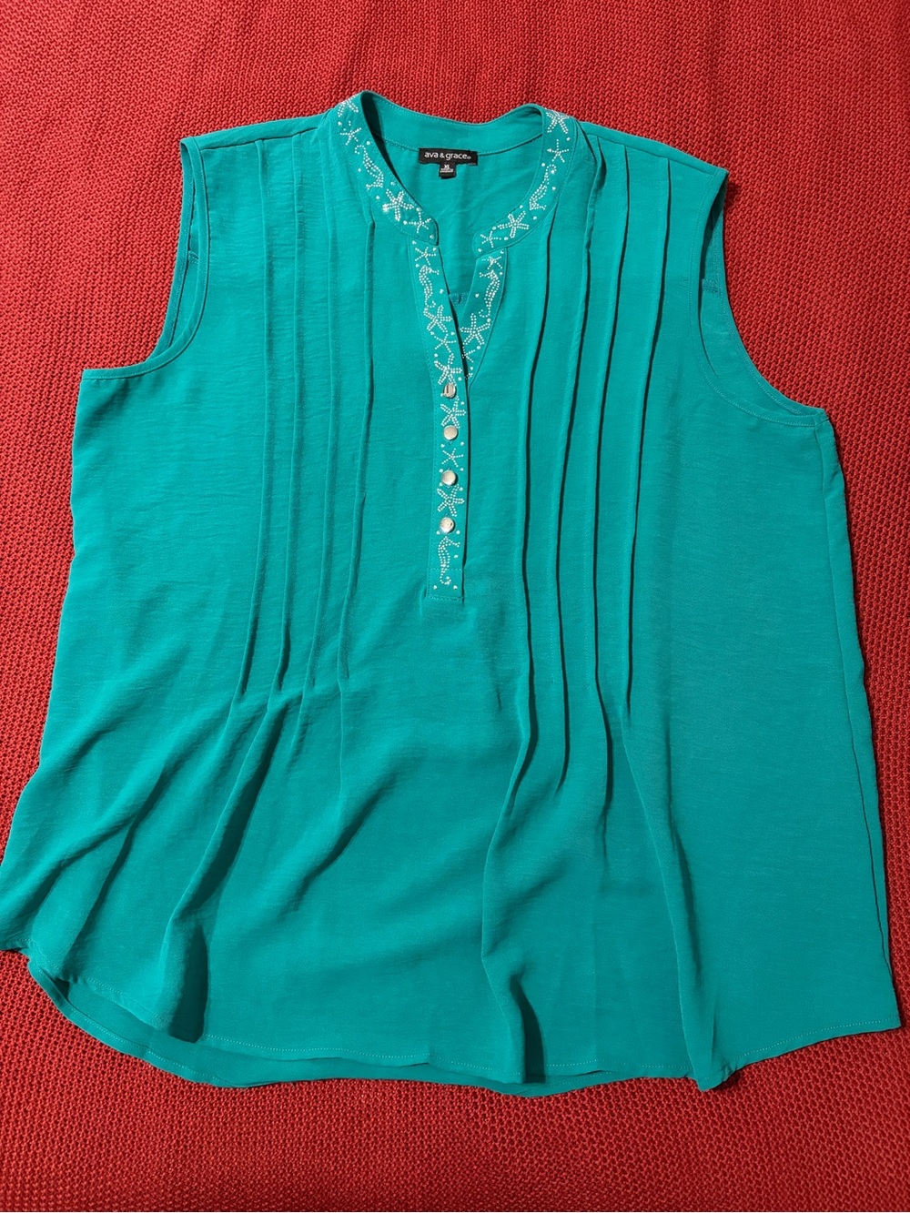 Ava & Grace Sleeveless Teal Pintuck Embroidered V-Neck Top